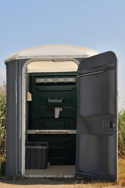 Portable Toilet Options We Offer in Bohners Lake, WI